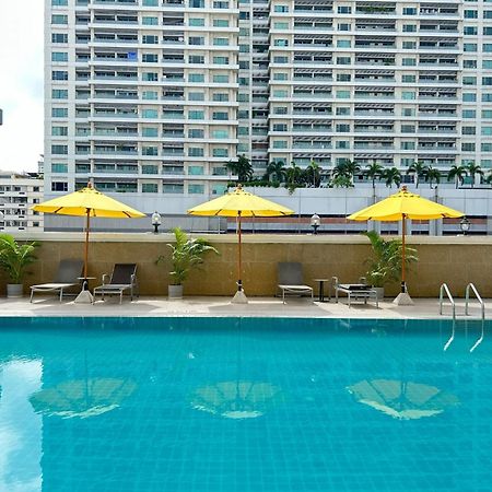 Forum Park Hotel Bangkok Exterior photo