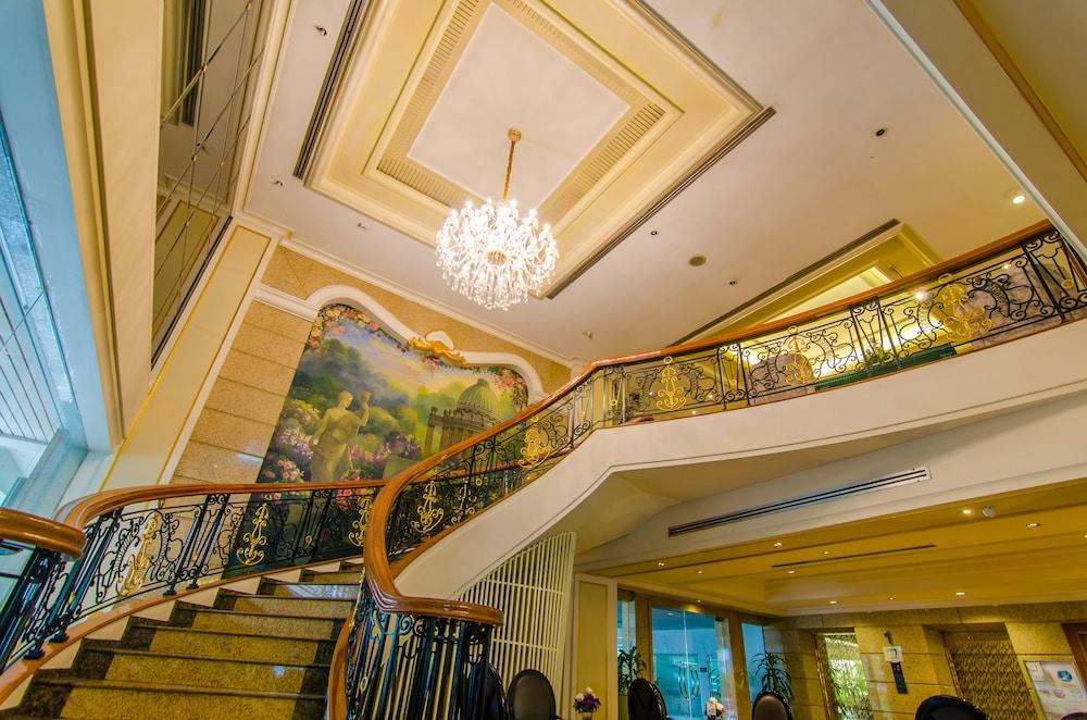 Forum Park Hotel Bangkok Exterior photo